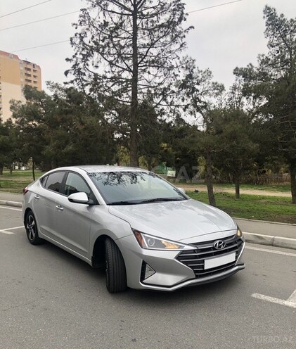 Hyundai Elantra 2019, 118,000 km - 2.0 l - Bakı