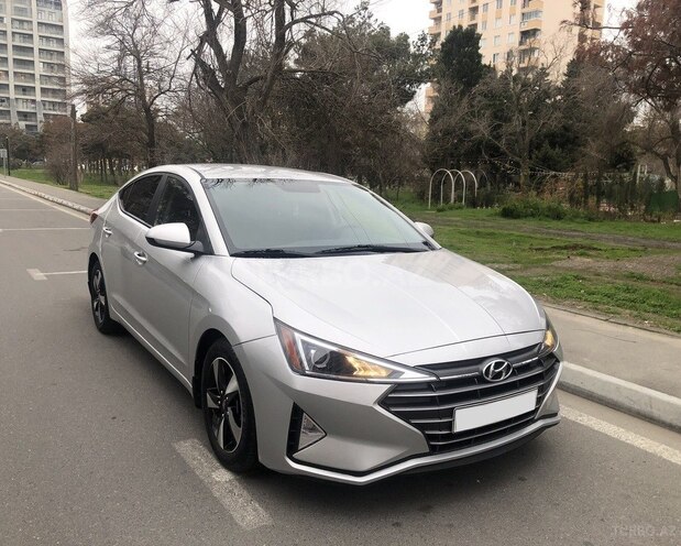Hyundai Elantra 2019, 118,000 km - 2.0 l - Bakı