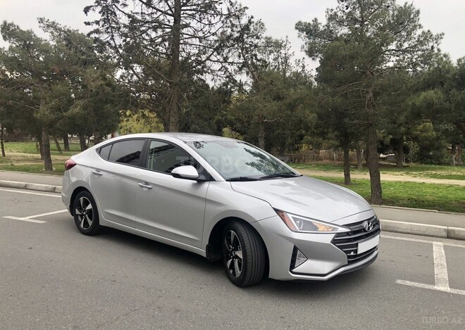 Hyundai Elantra 2019, 118,000 km - 2.0 l - Bakı