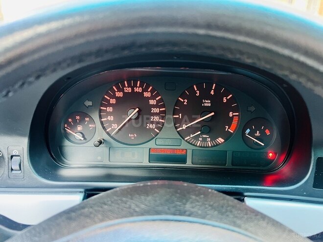 BMW 525 2001, 341,000 km - 2.5 л - Bakı