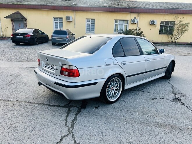 BMW 525 2001, 341,000 km - 2.5 л - Bakı
