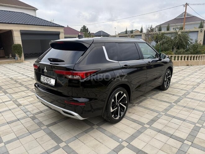 Mitsubishi Outlander 2022, 35,500 km - 2.5 l - Bakı