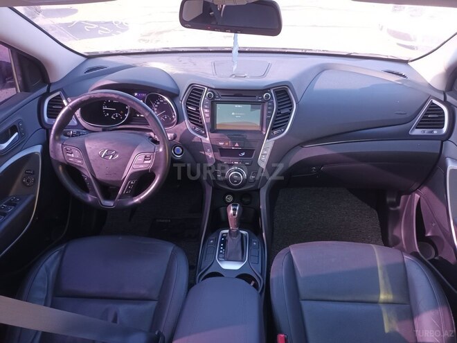 Hyundai Santa Fe-3