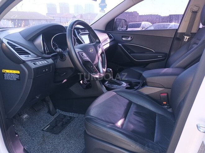 Hyundai Santa Fe-11