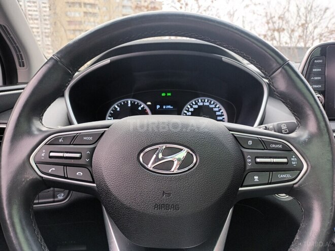Hyundai Santa Fe-7
