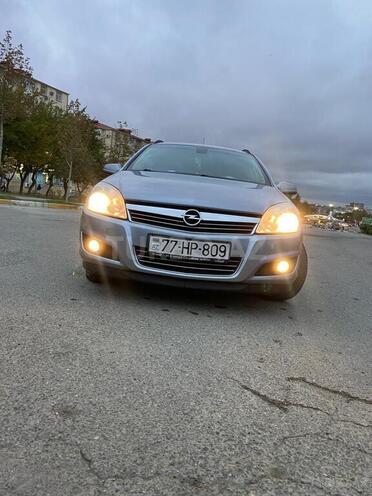 Opel Astra 2009, 240,000 km - 1.3 l - Bakı