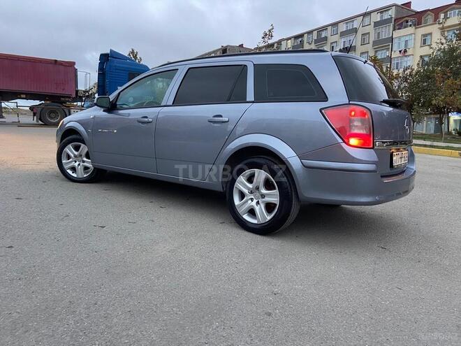 Opel Astra 2009, 240,000 km - 1.3 l - Bakı