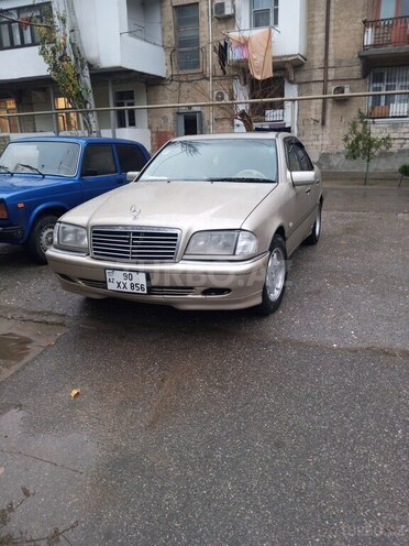 Mercedes C 230 1998, 358,200 km - 2.3 l - Sumqayıt
