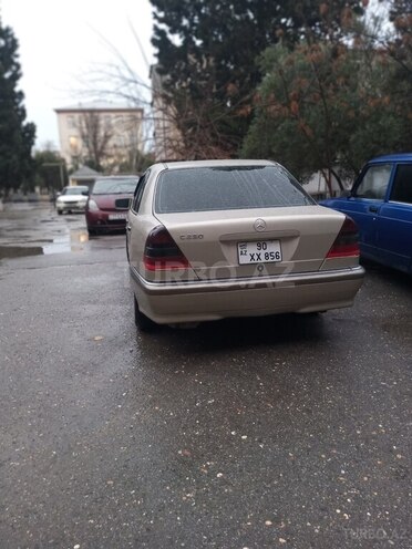 Mercedes C 230 1998, 358,200 km - 2.3 l - Sumqayıt