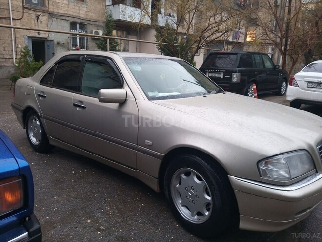 Mercedes C 230 1998, 358,200 km - 2.3 l - Sumqayıt