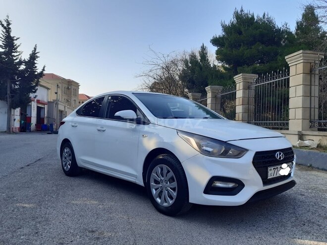 Hyundai Accent 2018, 160,000 km - 1.4 l - Bakı