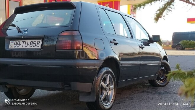 Volkswagen Golf 1997, 280,000 km - 1.8 l - Şəki