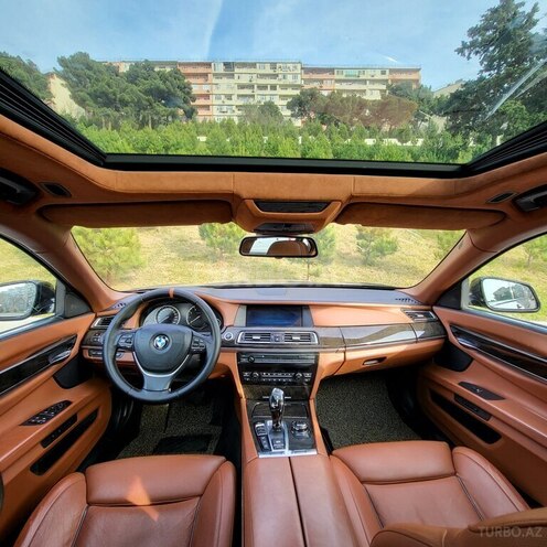 BMW 750 2011, 250,000 km - 4.4 l - Bakı