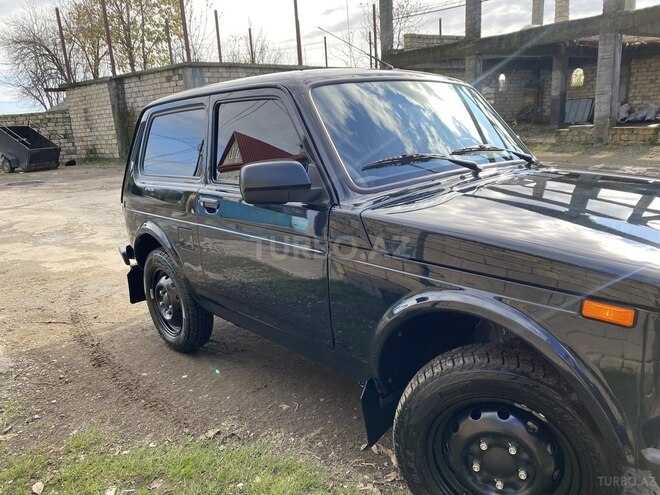 LADA (VAZ) Niva 2024, 9,800 km - 1.7 l - Astara