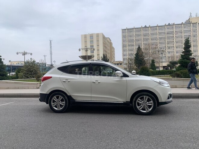 Hyundai ix35 2012, 143,000 km - 2.0 l - Bakı