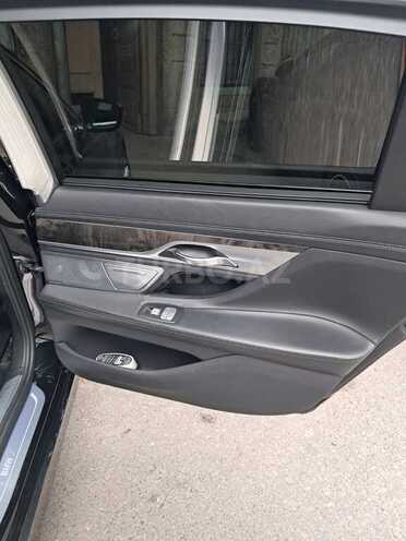BMW 740 2016, 114,345 km - 3.0 l - Bakı