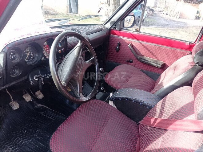 LADA (VAZ) Niva 1993, 100,000 km - 1.6 l - Quba