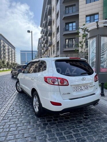 Hyundai Santa Fe 2011, 330,000 km - 2.0 л - Bakı