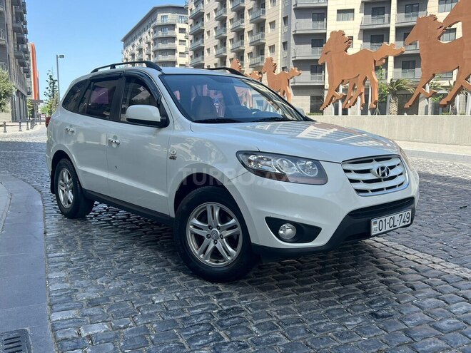 Hyundai Santa Fe 2011, 330,000 km - 2.0 л - Bakı
