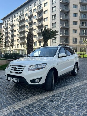 Hyundai Santa Fe 2011, 330,000 km - 2.0 л - Bakı