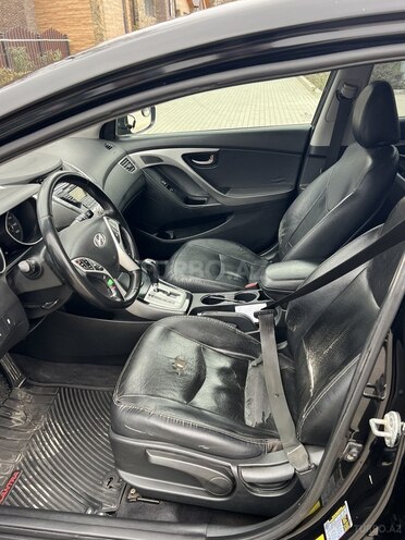 Hyundai Elantra 2011, 278,000 km - 1.8 l - Xudat