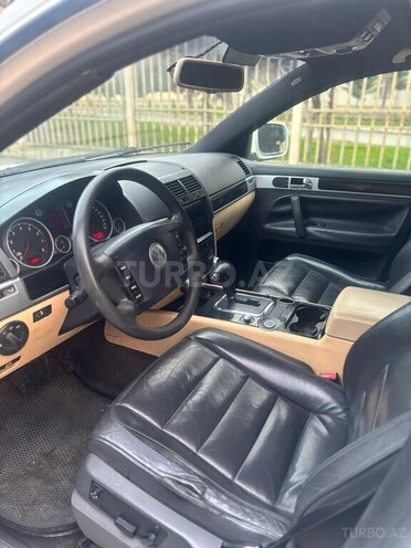 Volkswagen Touareg 2005, 335,000 km - 3.2 l - Bakı