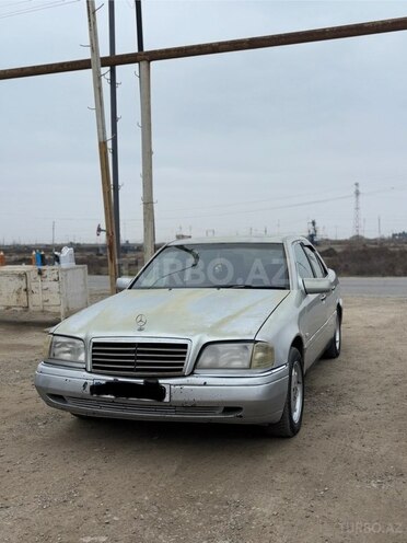 Mercedes C 220 1995, 259,000 km - 2.2 l - Şirvan