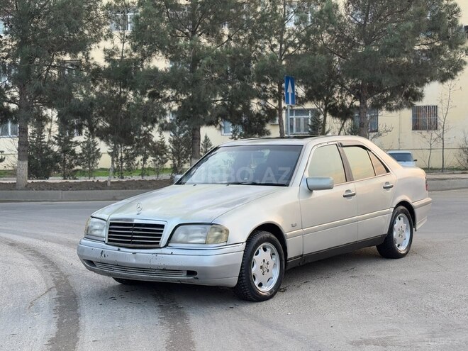 Mercedes C 220 1995, 259,000 km - 2.2 l - Şirvan
