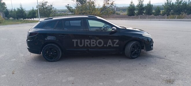 Renault Megane 2010, 450,000 km - 1.5 l - Quba