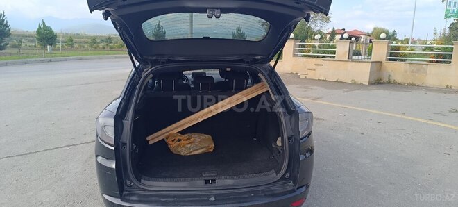 Renault Megane 2010, 450,000 km - 1.5 l - Quba