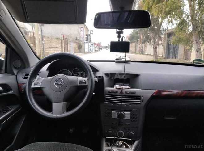 Opel Astra 2005, 210,000 km - 1.4 l - Bakı
