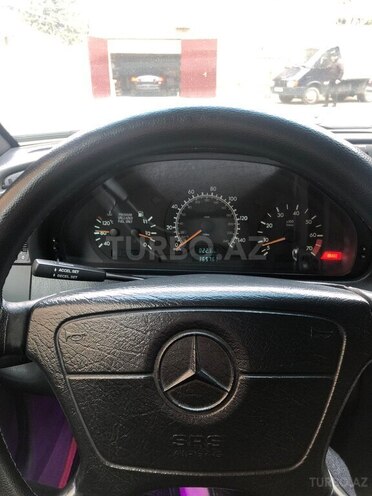 Mercedes C 230 1997, 588,638 km - 2.3 l - Bakı