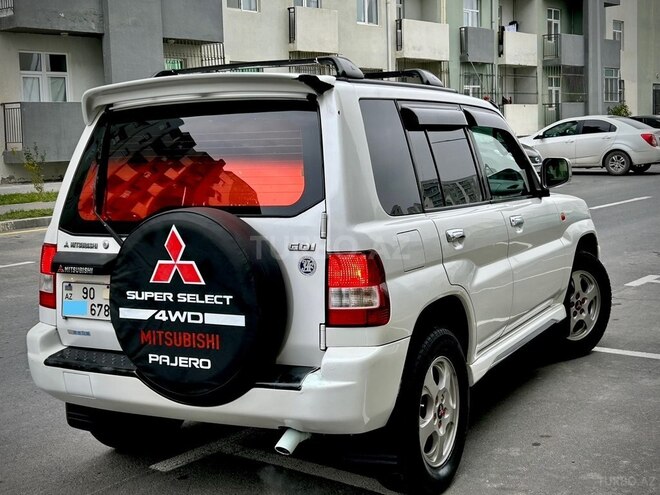 Mitsubishi Pajero io 2001, 290,000 km - 2.0 л - Bakı