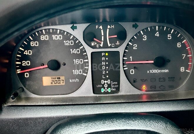 Mitsubishi Pajero io 2001, 290,000 km - 2.0 л - Bakı
