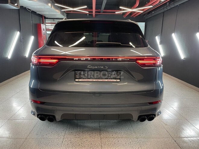 Porsche Cayenne S 2018, 88,000 km - 2.9 l - Bakı