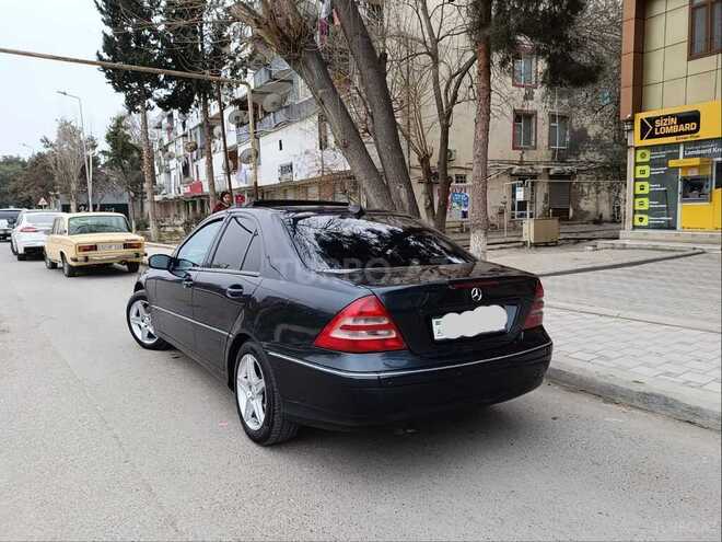 Mercedes C 200 2002, 301,000 km - 2.0 l - Şirvan