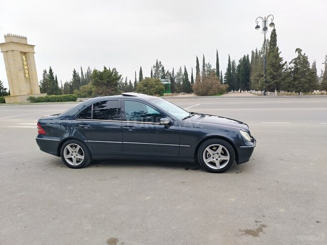 Mercedes C 200 2002, 301,000 km - 2.0 l - Şirvan