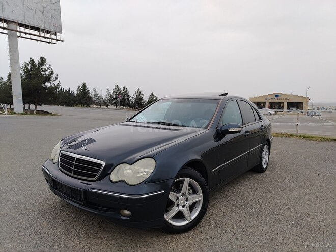 Mercedes C 200 2002, 301,000 km - 2.0 l - Şirvan