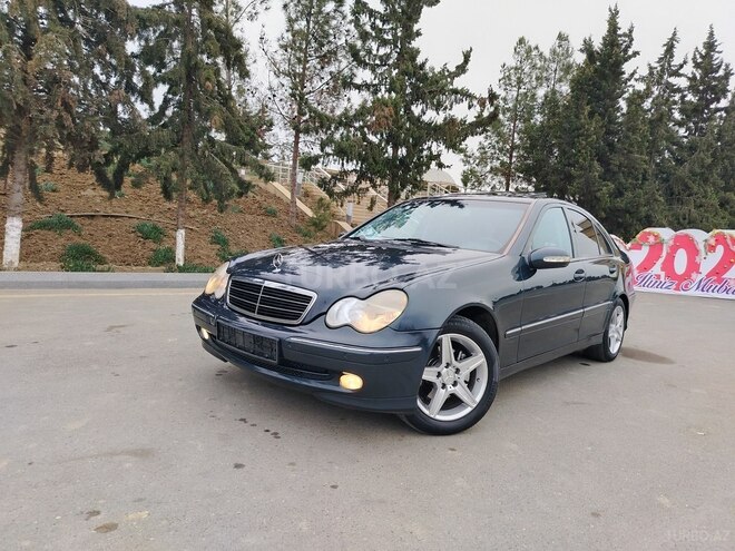 Mercedes C 200 2002, 301,000 km - 2.0 l - Şirvan