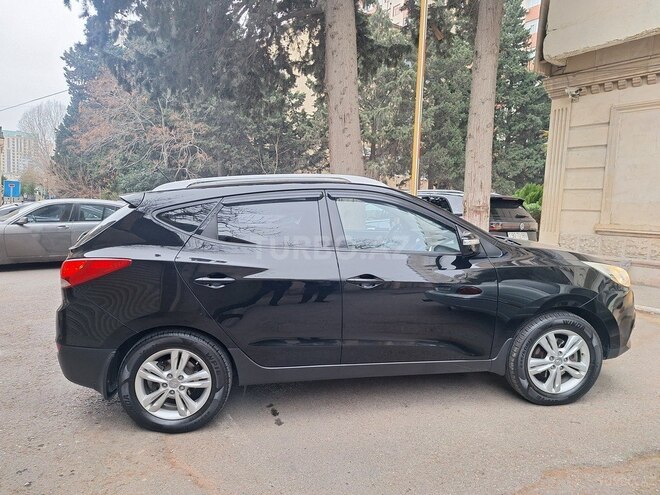 Hyundai ix35 2013, 199,000 km - 2.0 l - Bakı
