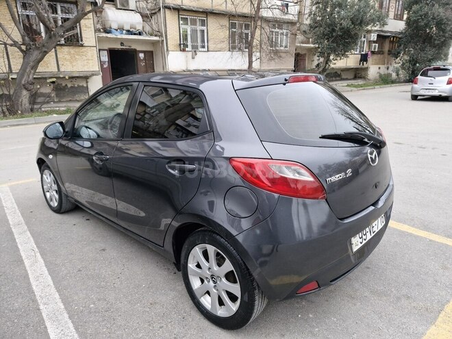 Mazda 2 2014, 180,000 km - 1.5 л - Bakı