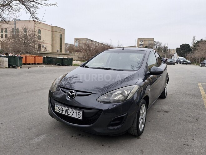 Mazda 2 2014, 180,000 km - 1.5 л - Bakı