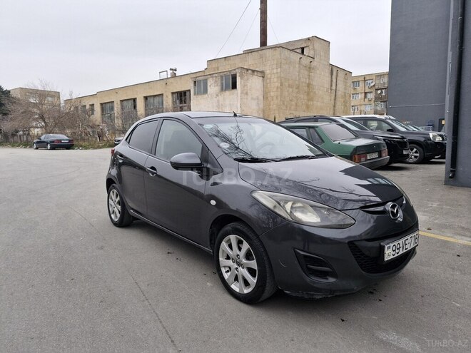 Mazda 2 2014, 180,000 km - 1.5 л - Bakı