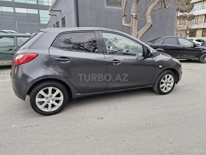 Mazda 2 2014, 180,000 km - 1.5 л - Bakı