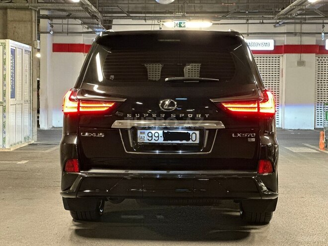 Lexus LX 570 2017, 94,000 km - 5.7 л - Bakı