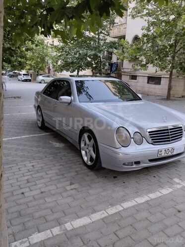 Mercedes E 320 2000, 386,580 km - 3.2 л - Xırdalan