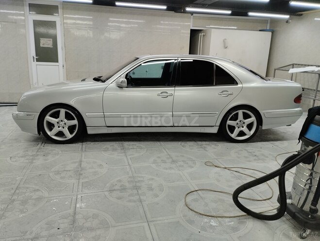 Mercedes E 320 2000, 386,580 km - 3.2 л - Xırdalan