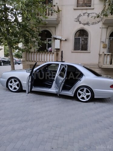 Mercedes E 320 2000, 386,580 km - 3.2 л - Xırdalan