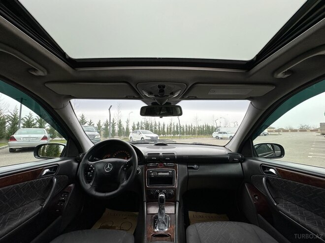 Mercedes C 240 2000, 240,222 km - 2.4 л - Salyan