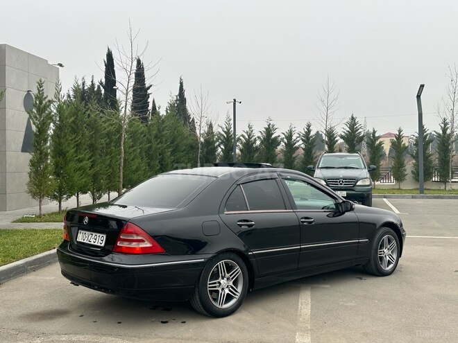Mercedes C 240 2000, 240,222 km - 2.4 л - Salyan